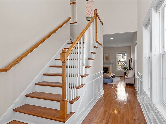 5th image of 64 Kendall Ct #56