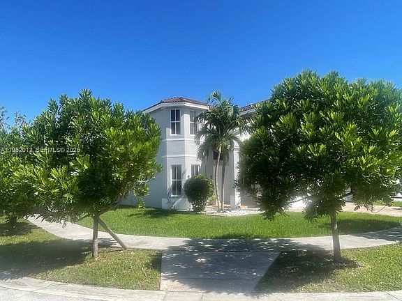 4th image of 11047 SW 243rd Ln