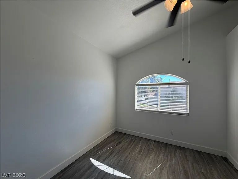 2456 Sheltered Meadows Ln — Photo 29