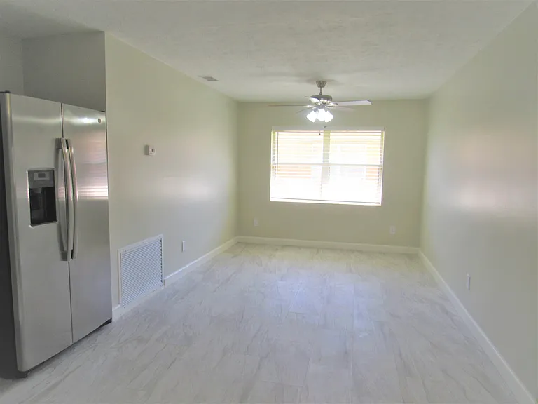 1242 SW Melrose Ave — Photo 6