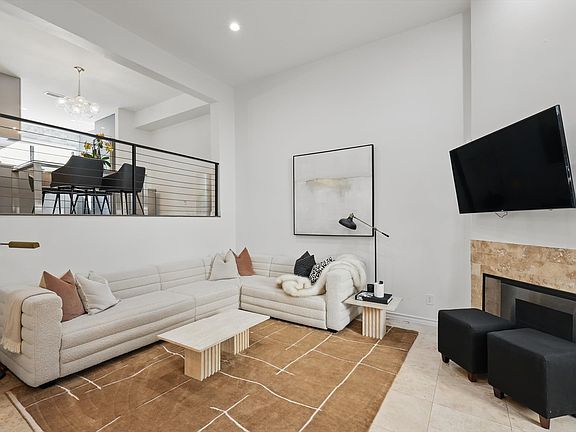 3rd image of 4310 Bowser Ave APT 109