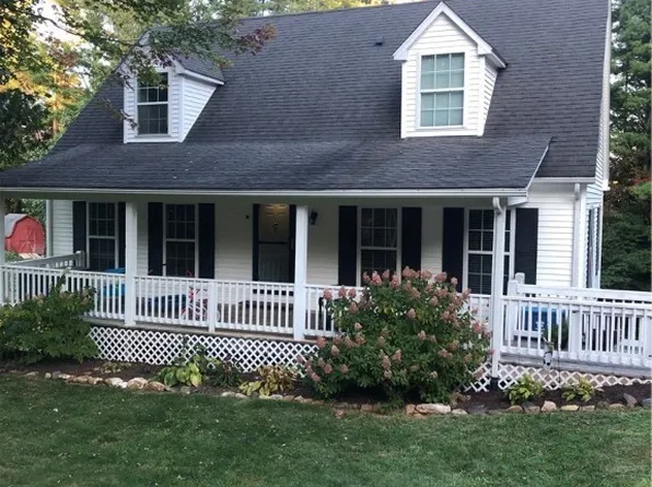 127 Betsy Lane, Jefferson, NC 28640
