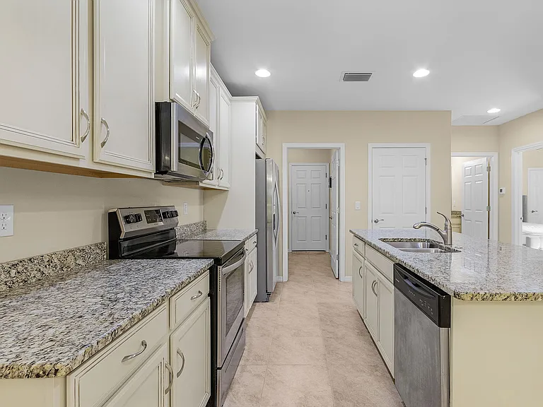 4298 Dutchess Park Rd — Photo 17