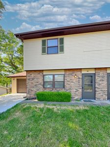 206 Holly Ridge Ln, Columbia, MO, 65203