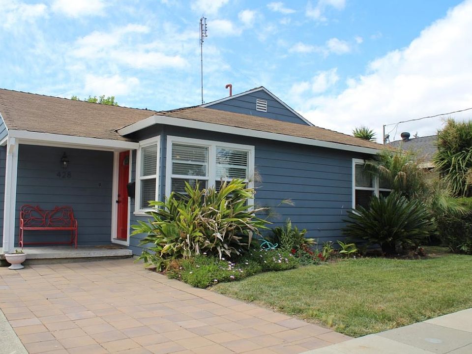 1st image of 428 E McKinley Ave