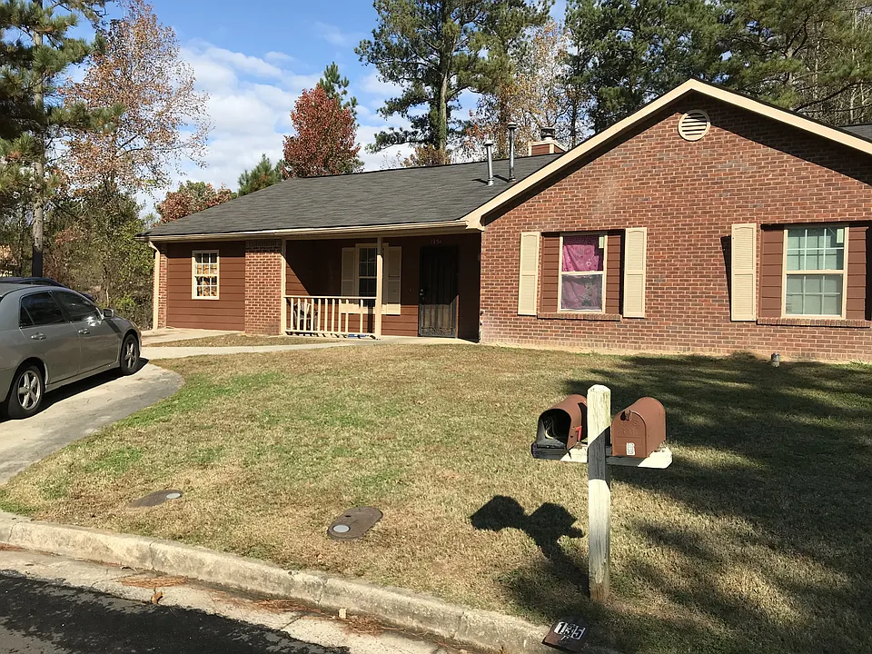 135A Fruitwood Trce