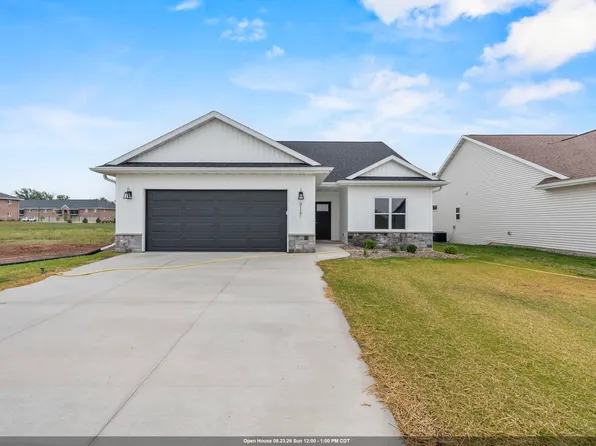 3117 Lazy Oak Ct, Green Bay, WI 54311