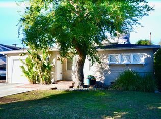 22513 Clarendon St, Woodland Hills, CA 91367