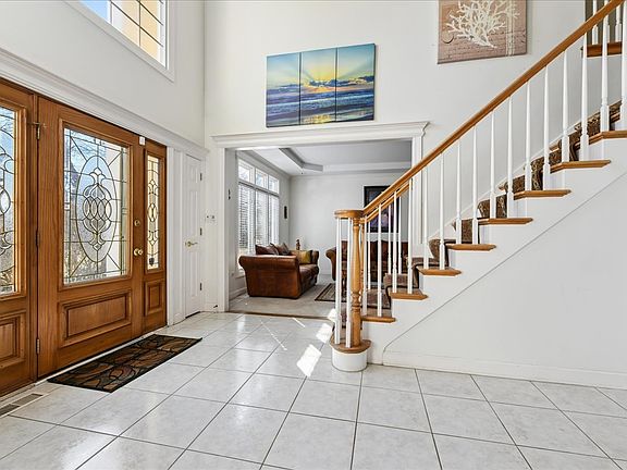 2nd image of 3303 Scottsdale Ct