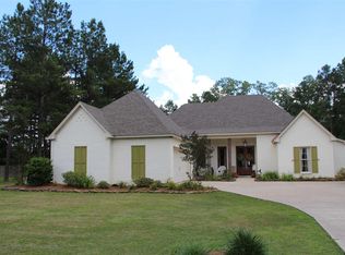 202 Kitty Hawk Cir, Brandon, MS 39047