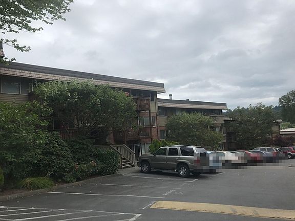 2nd image of 3834 175th Ave NE APT 305