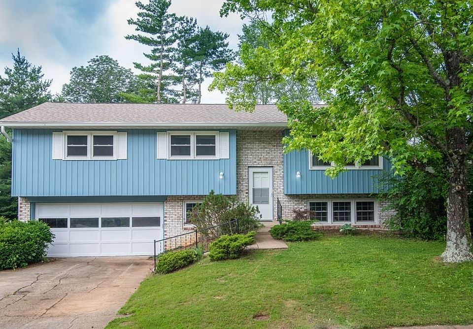1st image of 3518 Wellington Dr