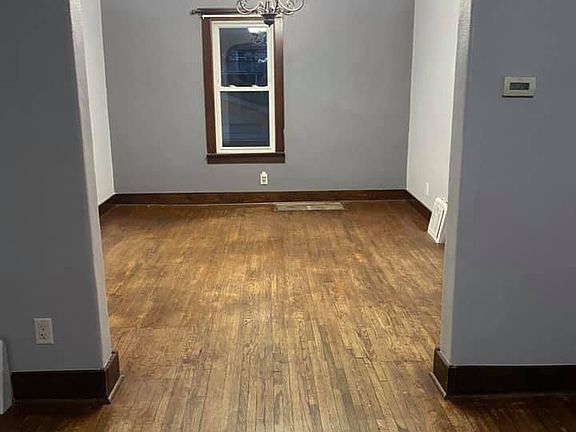 4th image of 1118 W 8th St