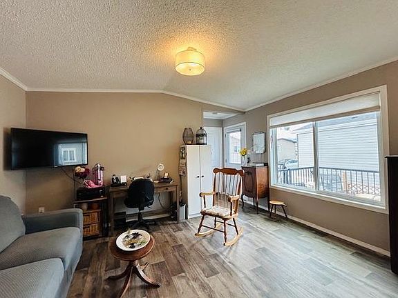 3rd image of 235 Aylmer Rd #13