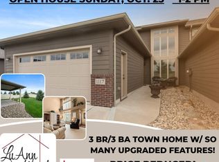 1117 S President Ct, Sioux Falls, SD 57106