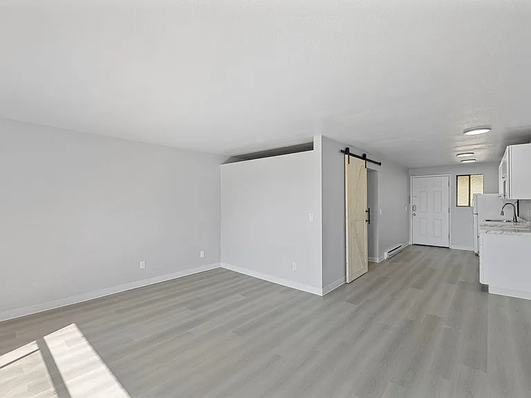 Highline Villas - Renovated 1-Bedroom Apartment | Steps from Downtown Burien — Photo 37