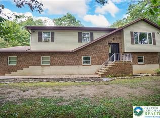 770 Mill Run Dr, Lehighton, PA 18235