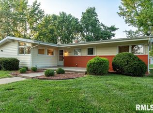 1404 Miller Dr, Herrin, IL 62948