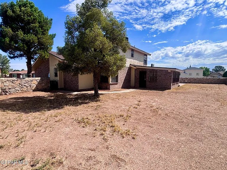 11578 Chaplin Ct — Photo 20
