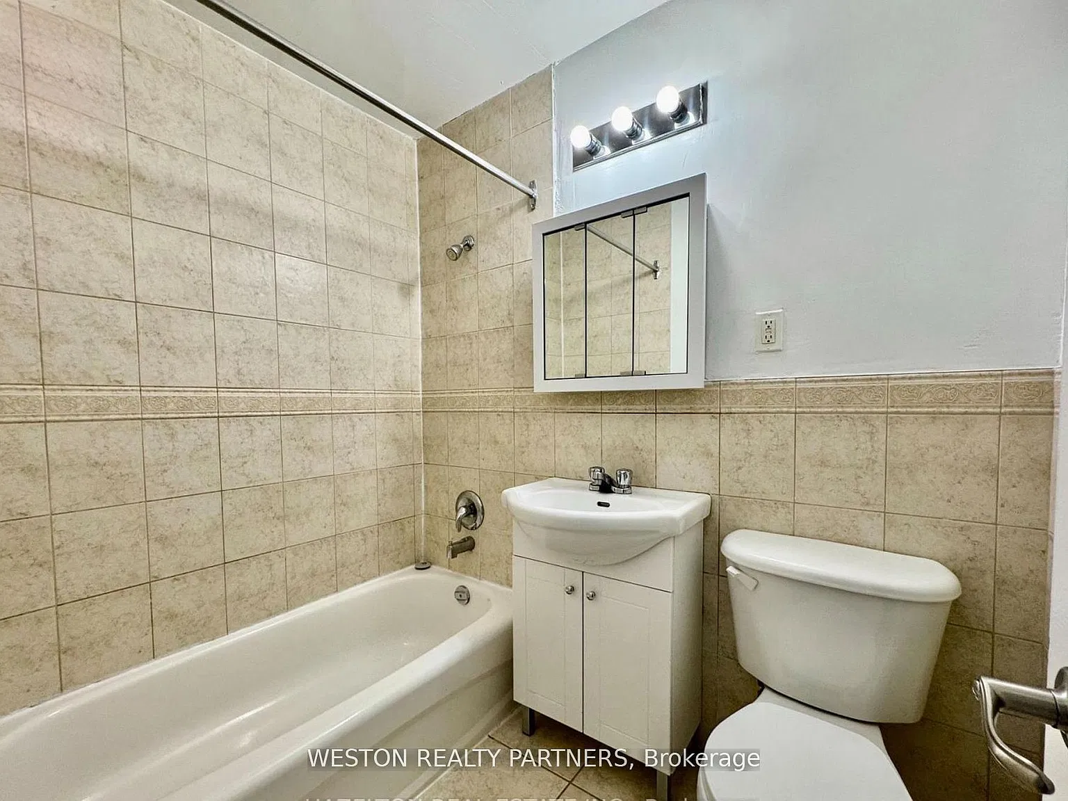 1 bed, $1,999 — Photo 4