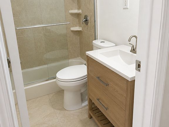 5th image of 14295 SW 62nd St