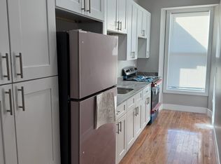 43 West St APT 1, Worcester, MA 01609