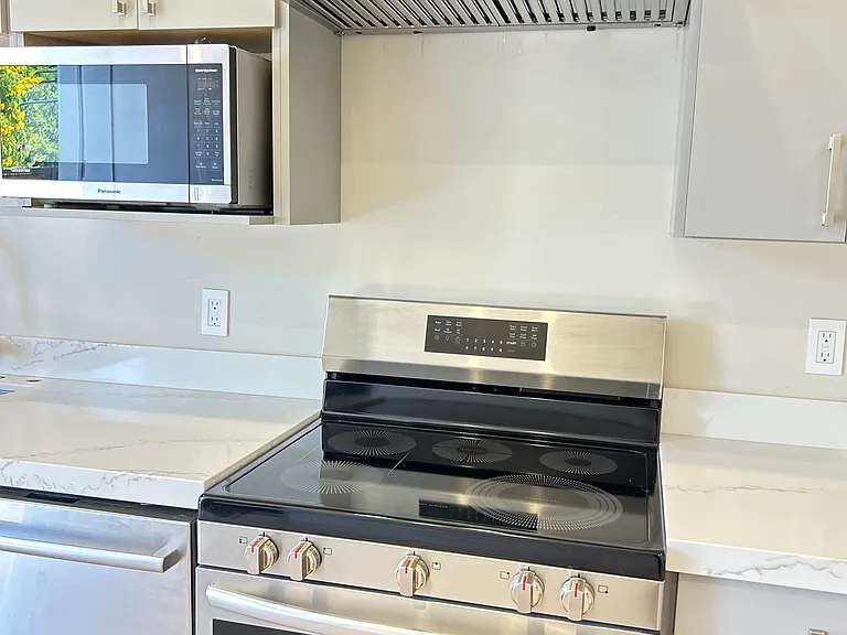 13240 Carrick Ave #A — Photo 21