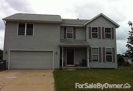 1st image of 204 Edgewood Dr