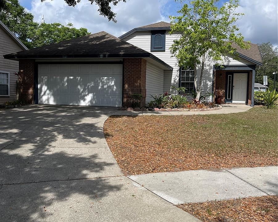 1st image of 6636R Piccadilly Ln