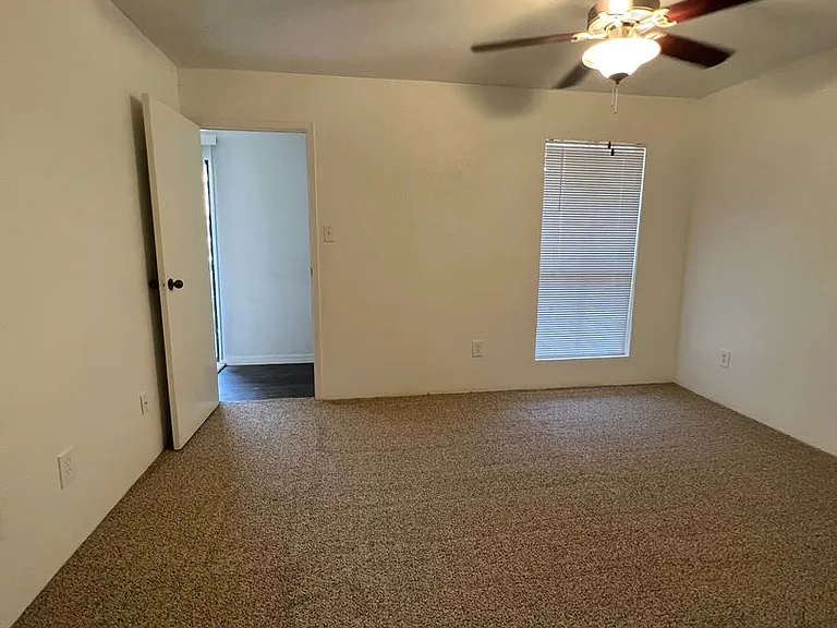 Cypresswood Crossing Apartments — Photo 61