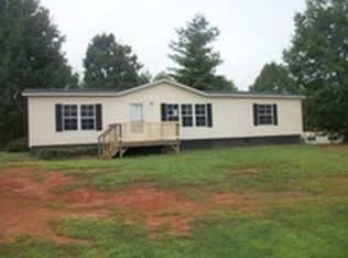 4293 Chinquapin Cir, Lenoir, NC 28645