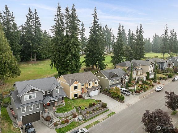 3rd image of 18523 Hawksview Drive