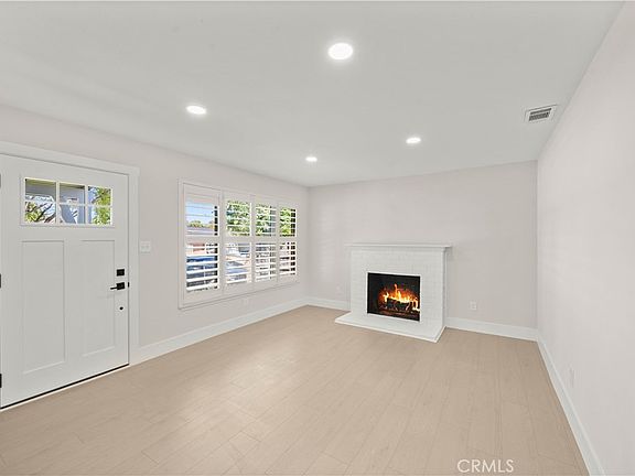 5th image of 1416 Lomas Way