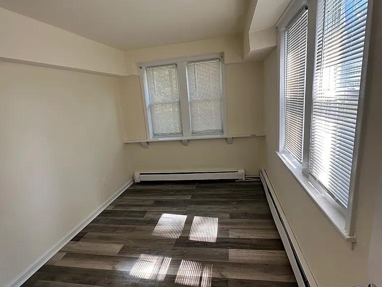 1806 N Wanamassa Dr — Photo 5