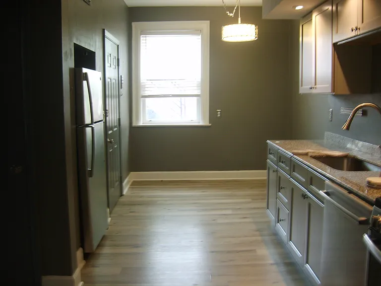 Bidwell Manor Apartments — Photo 13