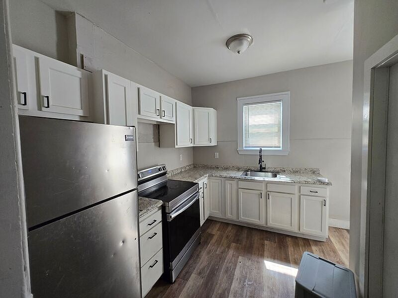1st image of 641 N Goodman St