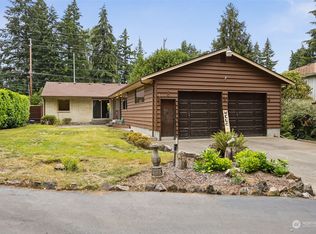 1001 SW 356th St, Federal Way, WA 98023