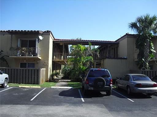 1st image of 7220 Fairway Dr APT G16