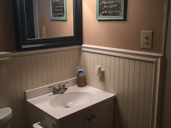 Guest bathroom