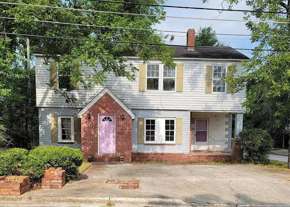 1st image of 623 4th St NW