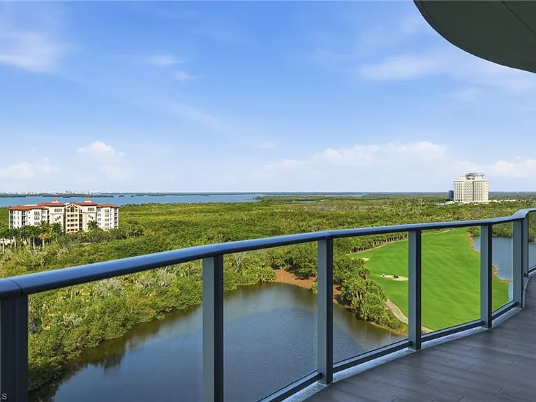 4810 Pelican Colony #1004 — Photo 12