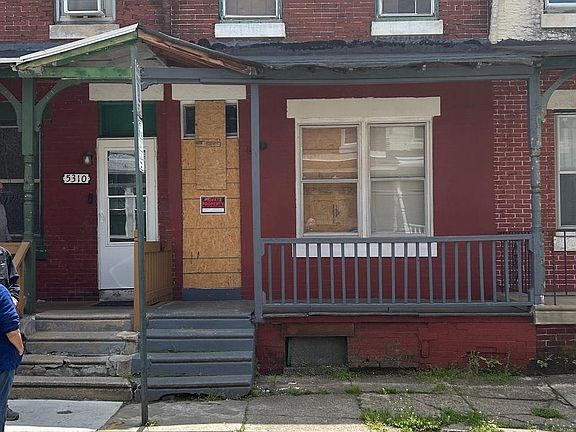 3rd image of 5312 Ogden St