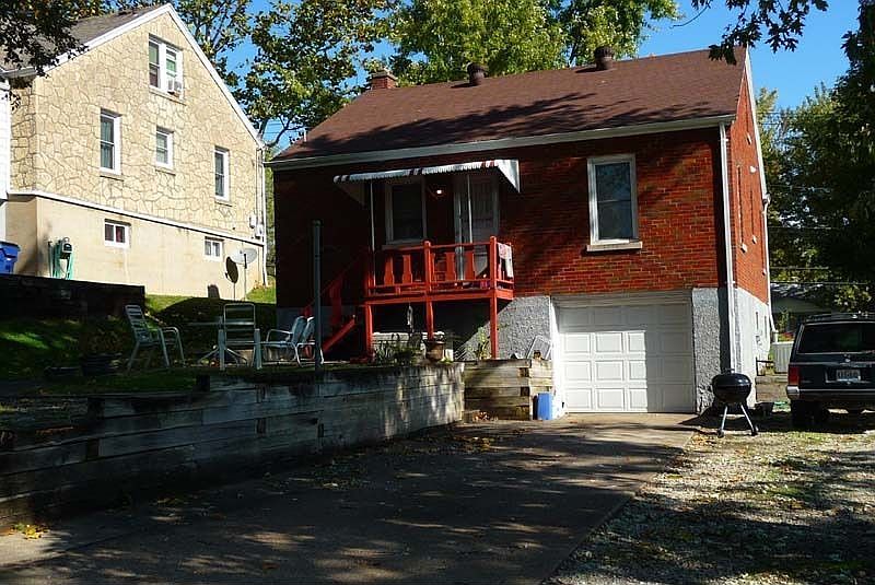 2nd image of 1408 E High St