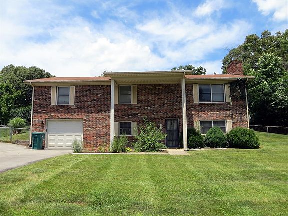 3rd image of 518 Patton Dr