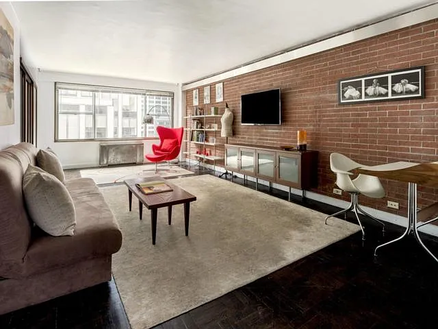 77 W 55th St #16D — Photo 1