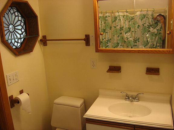 FULL BATH / SHOWER with heater