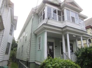 9 Roosevelt Ave, Poughkeepsie, NY 12601