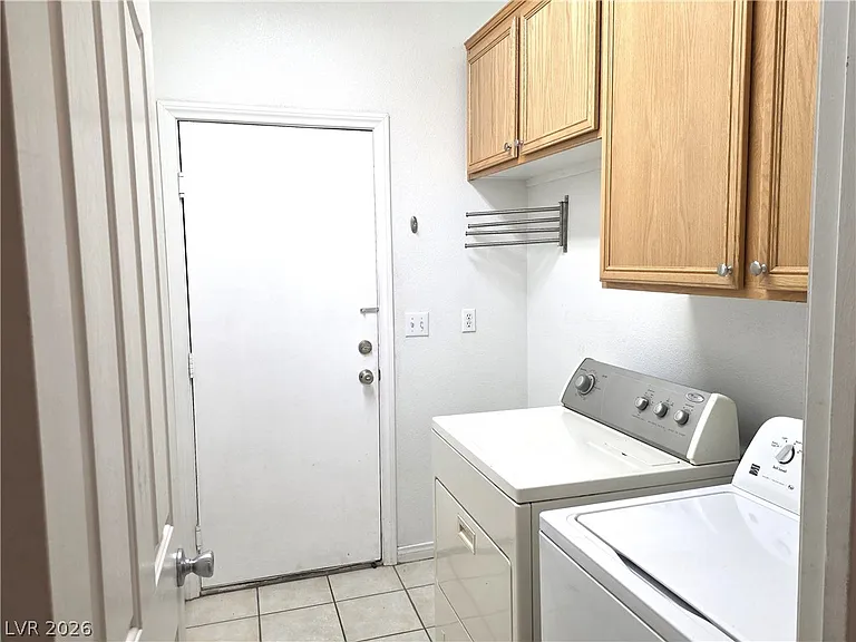 9105 Sparkling Star St — Photo 4