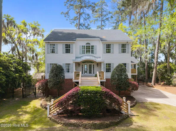 127 Riverview Drive, Washington, NC 27889