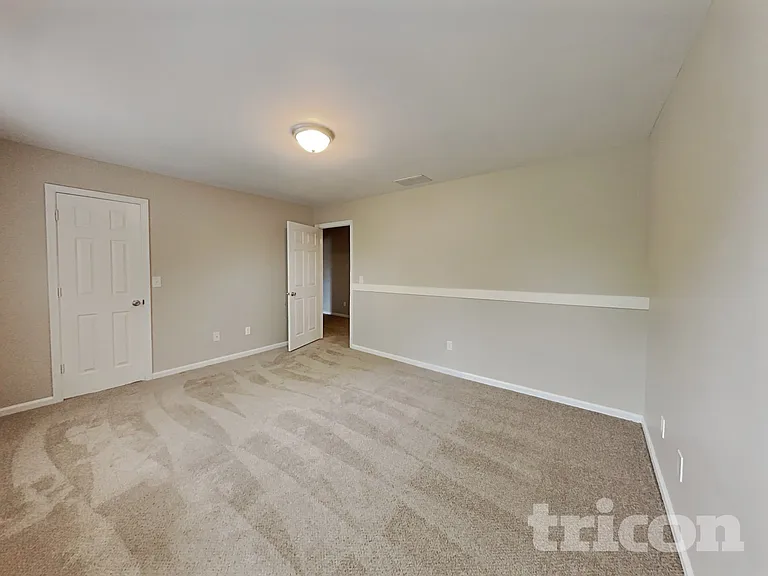 1700 Kildare Woods Dr — Photo 11